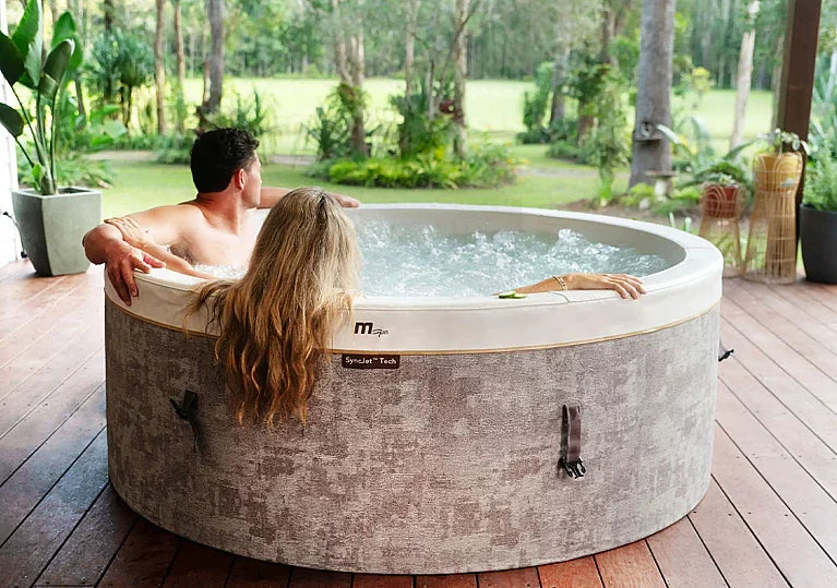 MSpa Cocoon - Verto Series Inflatable Hot Tub | 6 Person - Green Vista Living