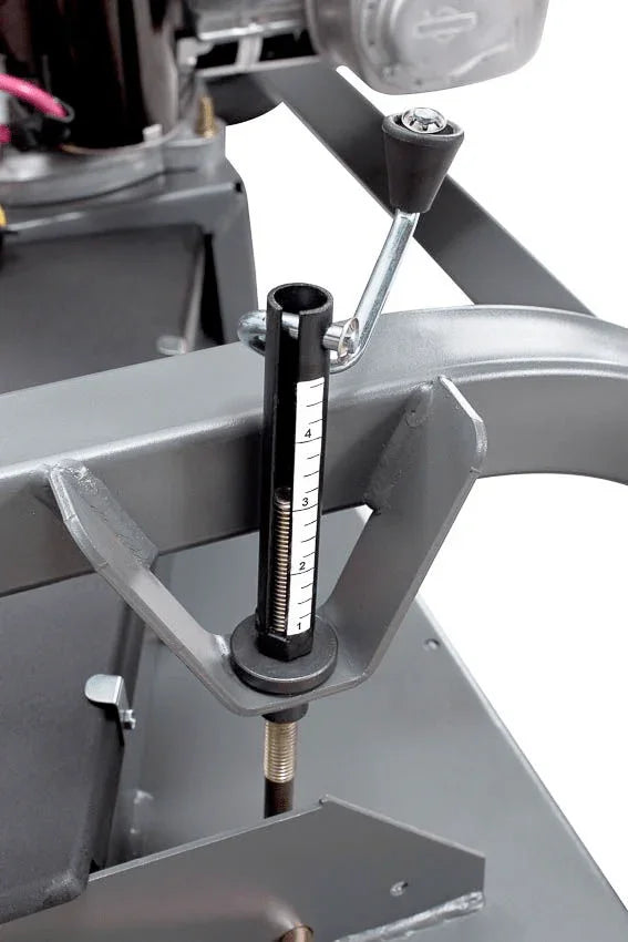 Swisher 60" Fast Finish 15.5 HP 12V Briggs and Stratton Finish Cut Trail Mower - Green Vista Living