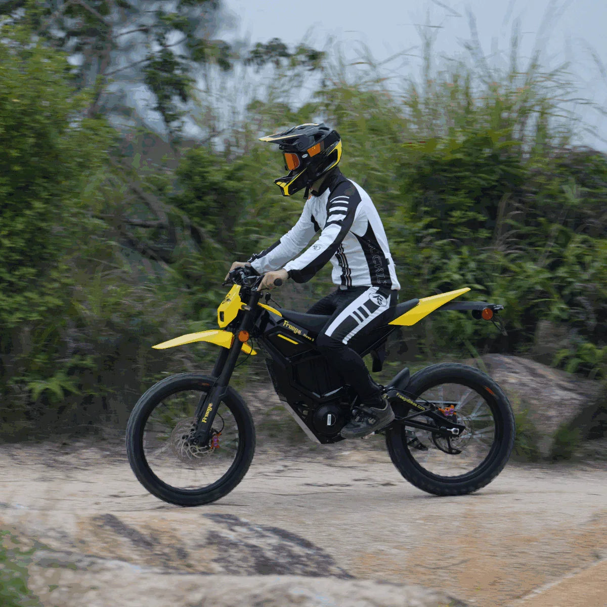 Freego Nova 5 Mid-Drive Off-Road Electric Dirt Bike - Green Vista Living