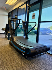 SFE Air Runner Pro Curved Treadmill (NEW) - Green Vista Living