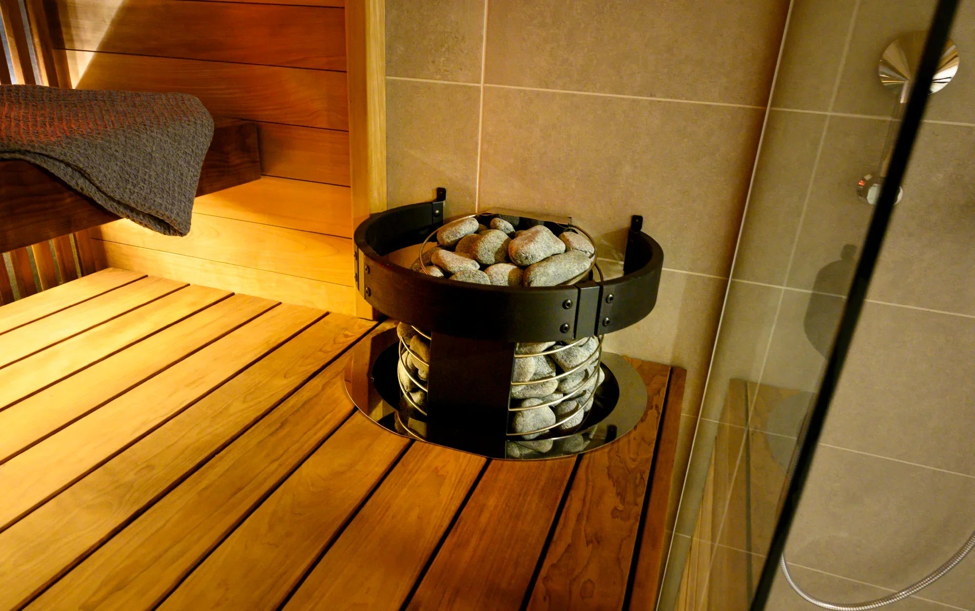 Harvia Spirit SP90E Electric Sauna Heater Package - Green Vista Living