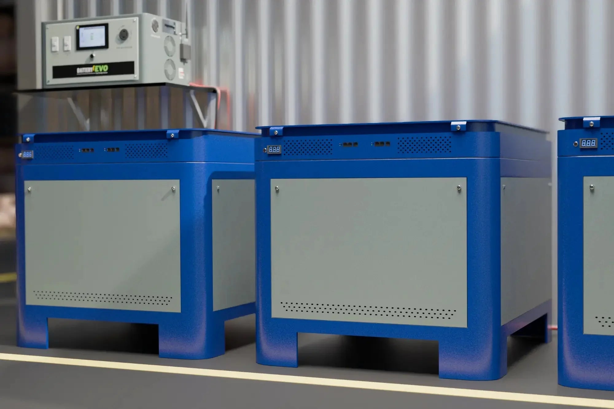 BatteryEvo - WALRUS PACIFIC 12K INV. 62 kWh AC110/220V 48Vdc - Green Vista Living