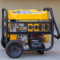 FIRMAN Power Equipment Gas Portable Generator 7125W Remote Start 120/240V