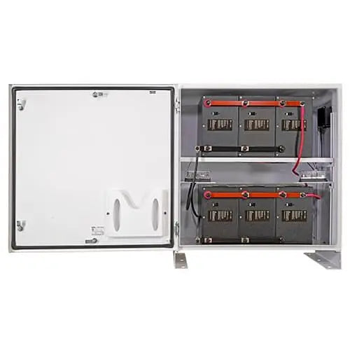 Briggs & Stratton SimpliPhi, BOSS-6-COMB-2000, BOSS.6 2000A Battery Combiner, Outdoor Rated - Green Vista Living