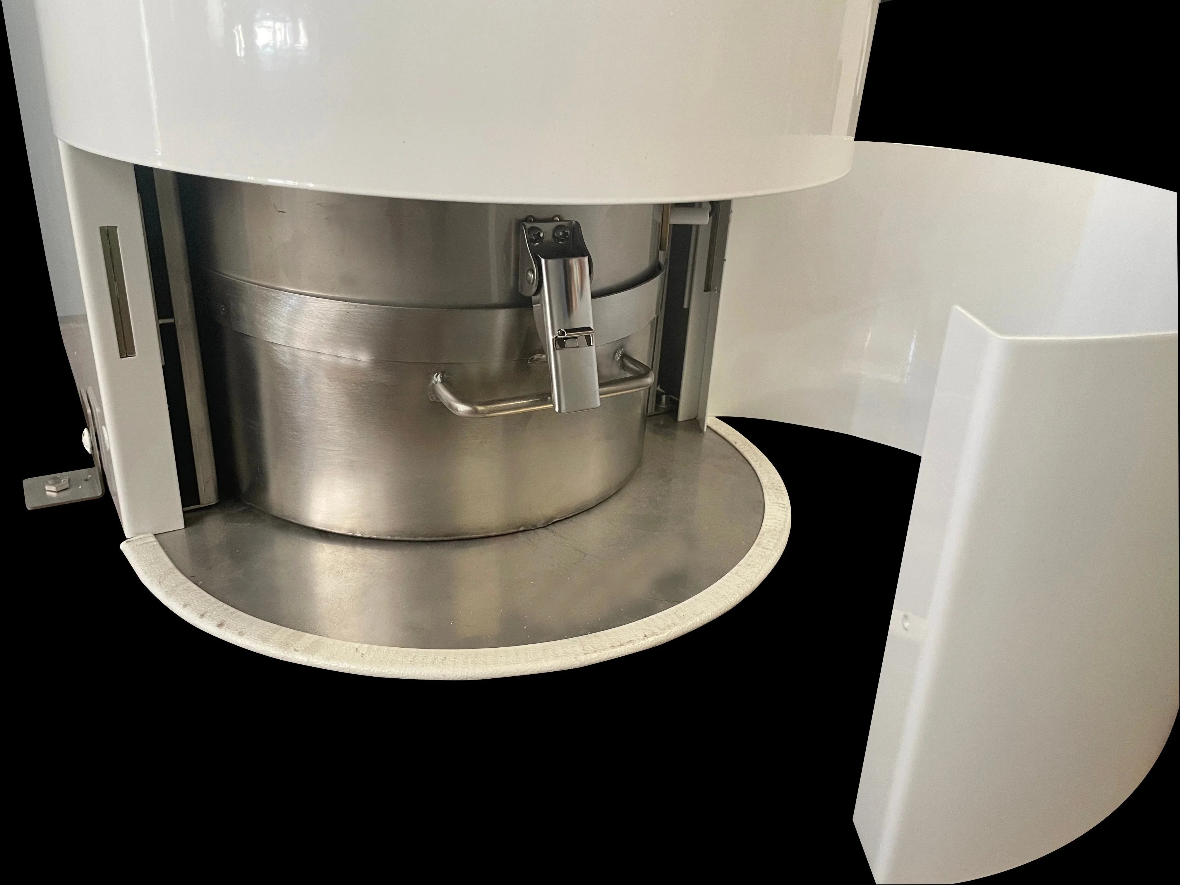 TinyJohn Electric - Waterless Incinerator Toilet - Green Vista Living