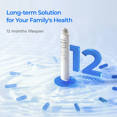 Waterdrop WD-F1A water filter cartridge standing on water with 12 months lifespan text and blue clock visuals