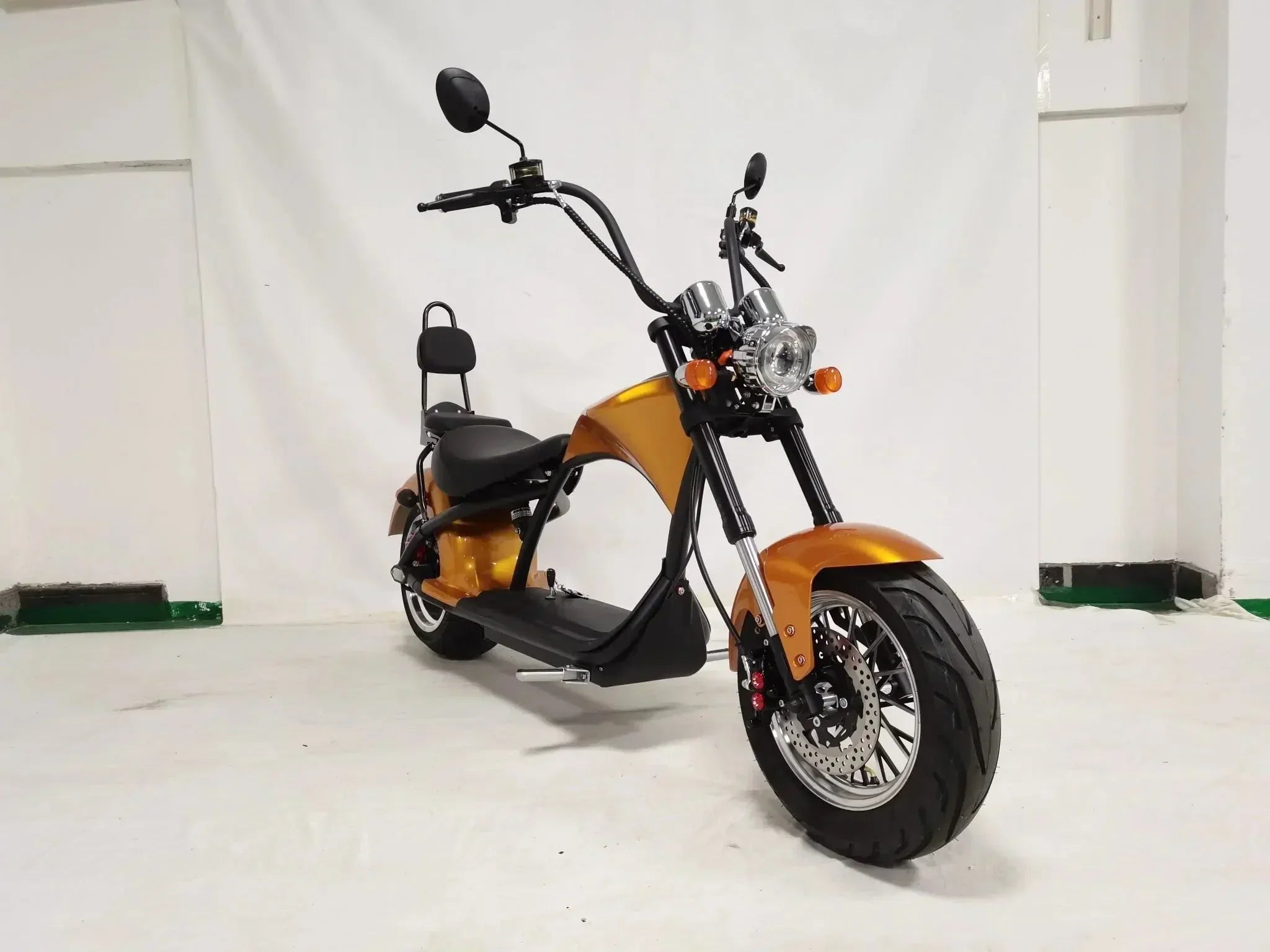 LinksEride M1 Citycoco 2 SEATER 2000W 60V 30Ah Fat Tire Lithium Electric Scooter - Green Vista Living