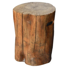 Manchester cast concrete tank cover in redwood finish, realistic log design on white background