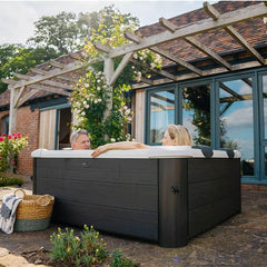 MSpa Oslo - Frame Series Hot Tub | 6 Person - Green Vista Living