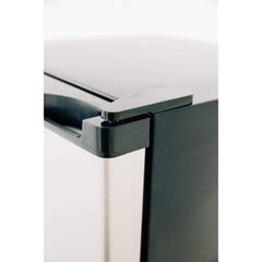 Summerset 21" 4.5 Cu. Ft. Right to Left Opening Compact Refrigerator SSRFR-21S