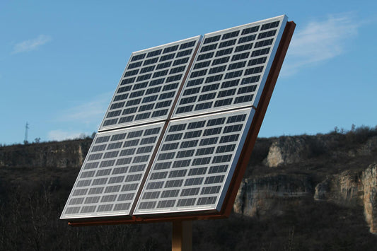 How Weather Changes Affect Your Off-Grid Solar Performance - Green Vista Living