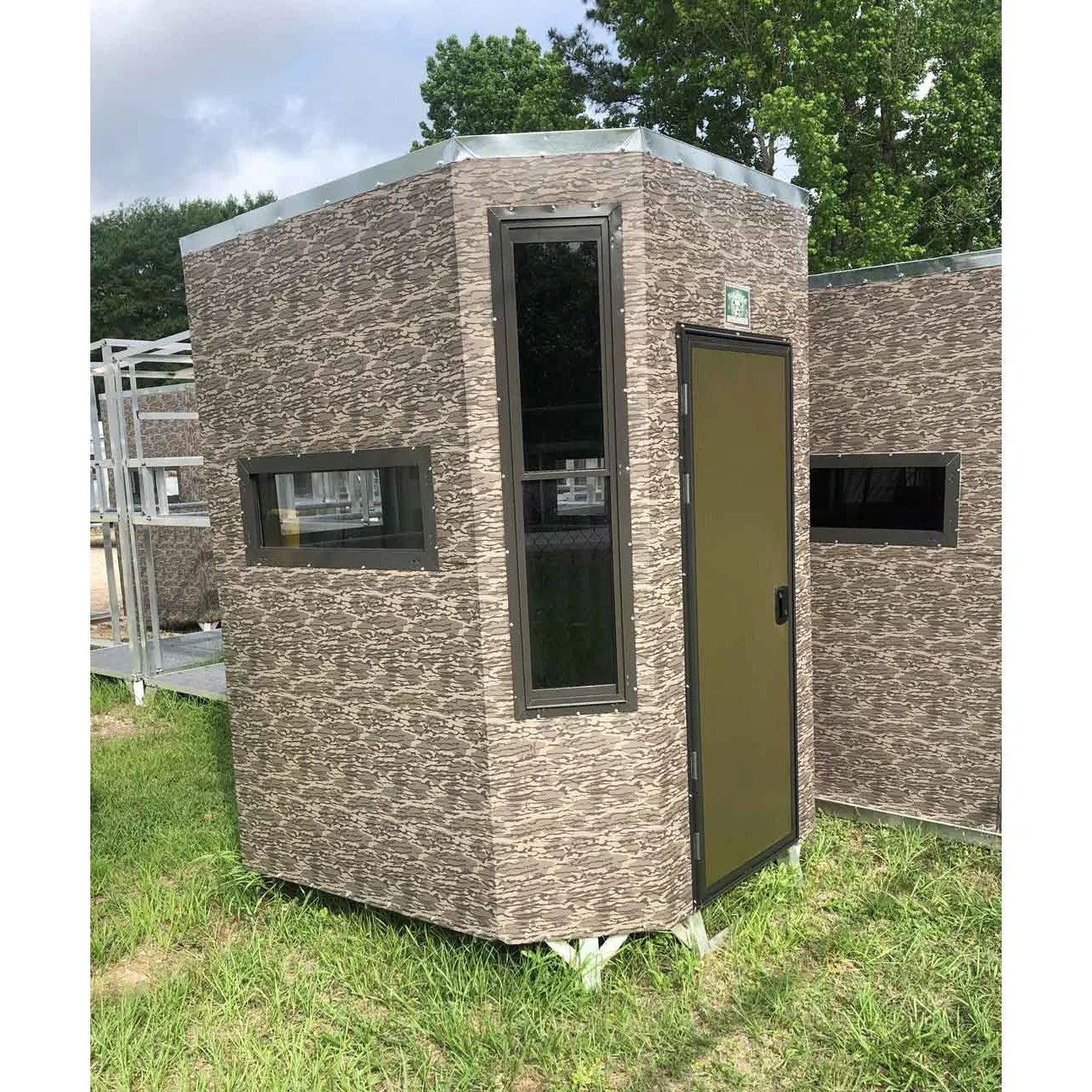 Big Dogg Deer Blinds Octagon Bow Blind - Green Vista Living