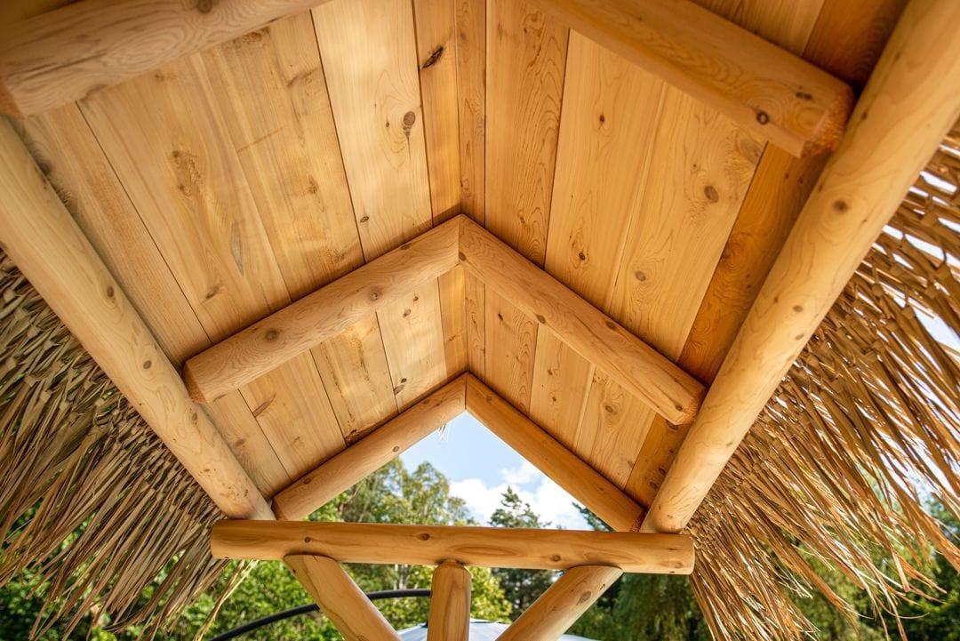 Dundalk Leisurecraft Canadian Timber Southern Fantasy Tiki Bar - Green Vista Living