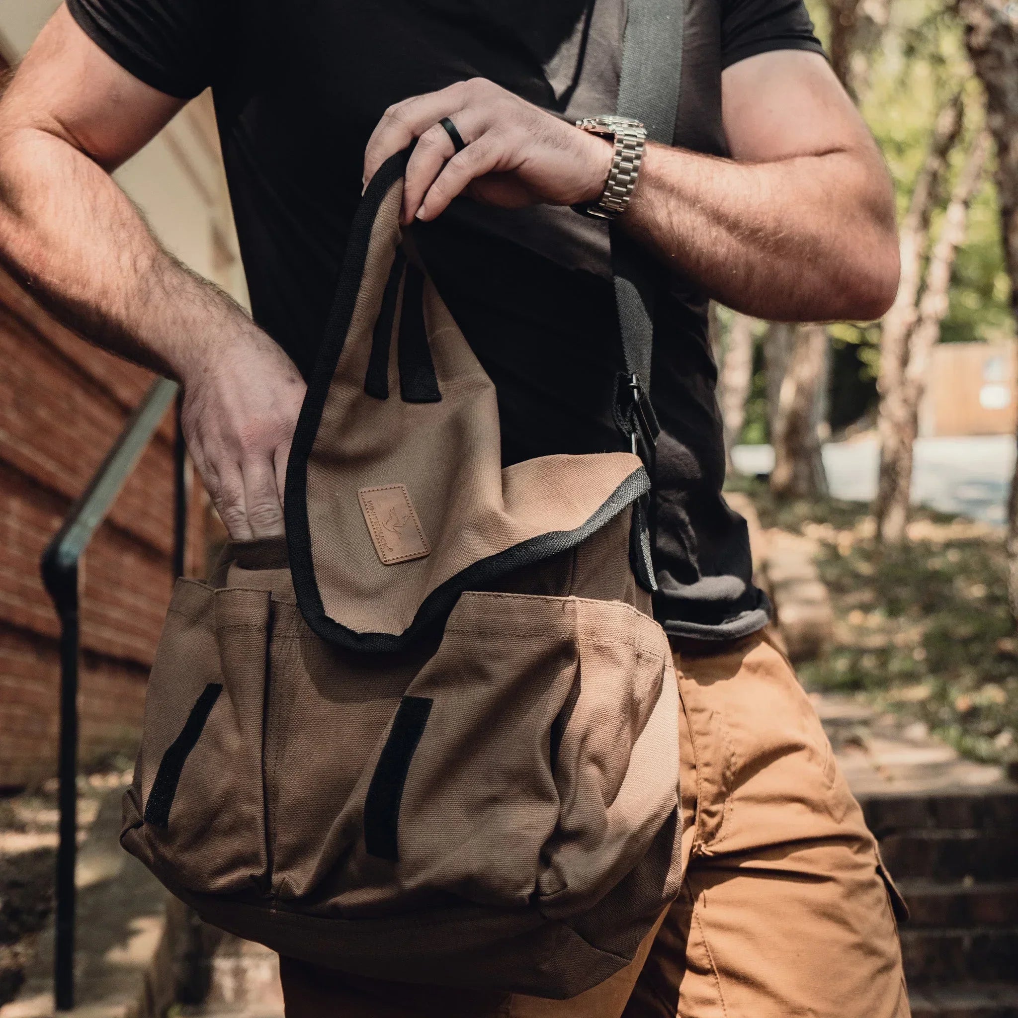 Filios Messenger Bag - Green Vista Living