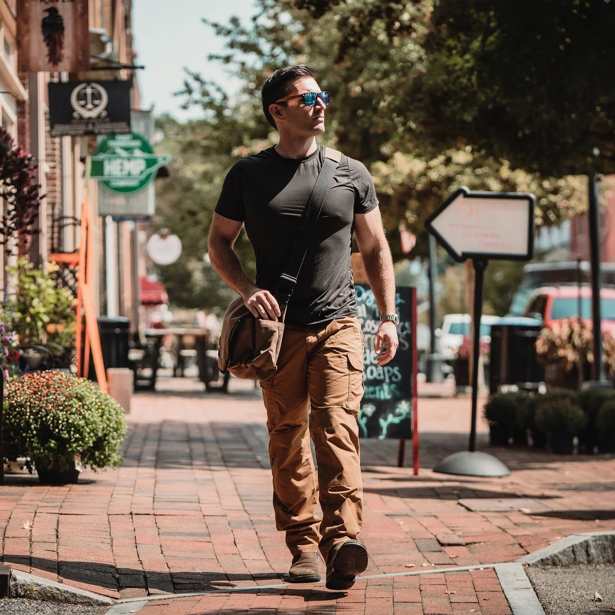 Filios Messenger Bag - Green Vista Living