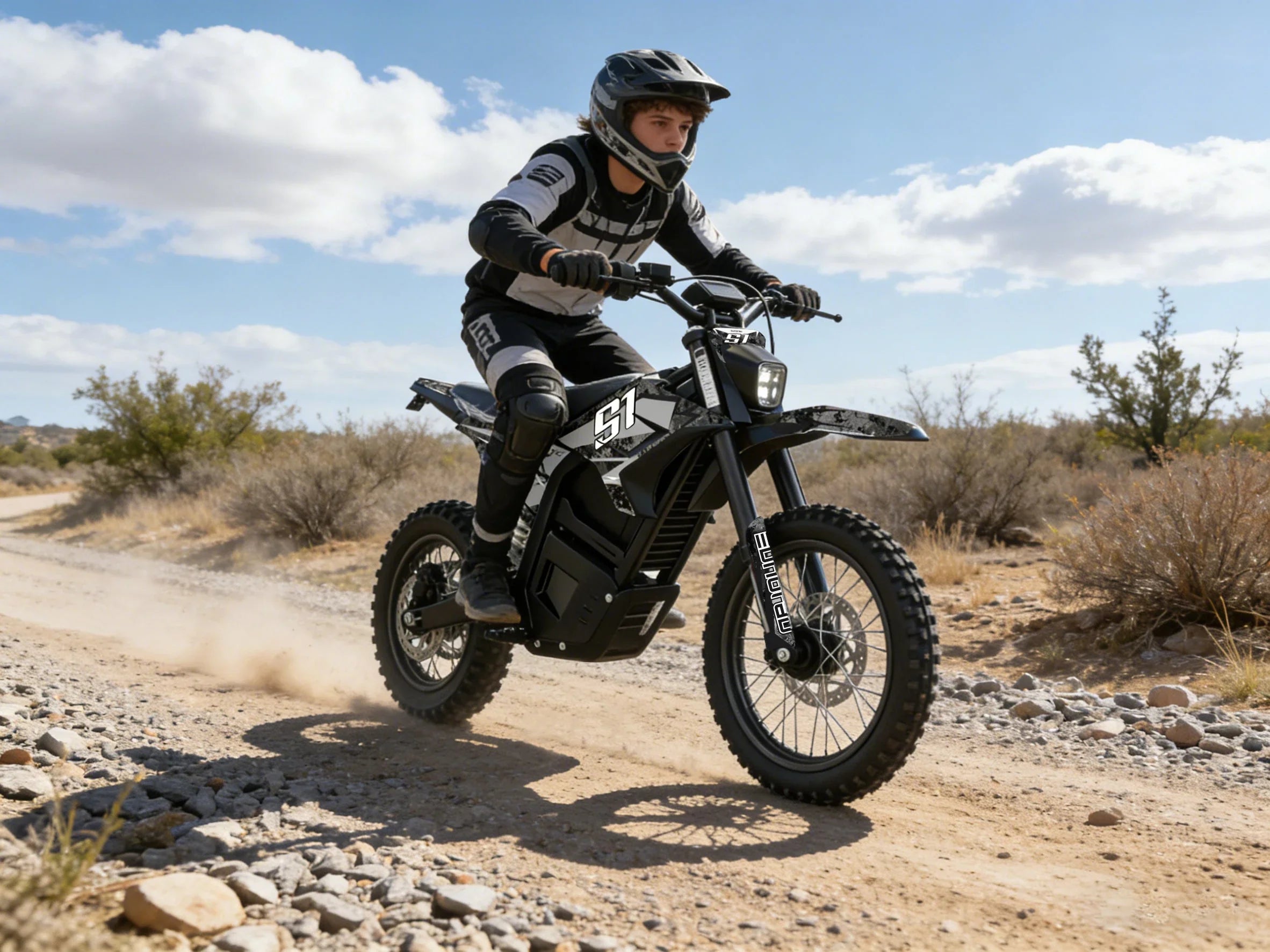EUNORAU S1 Dirt Bike - Green Vista Living