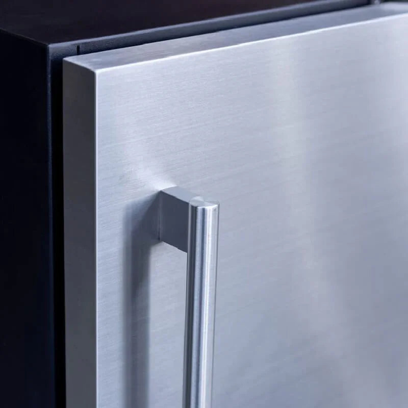 Summerset 15 Inch 55 lb. Outdoor Rated Ice Maker - IM-15N - Green Vista Living