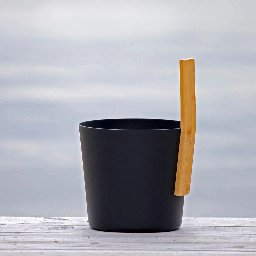 KOLO Sauna Bucket 3 with straight handle, Bamboo/Aluminum, 1Gal - Green Vista Living