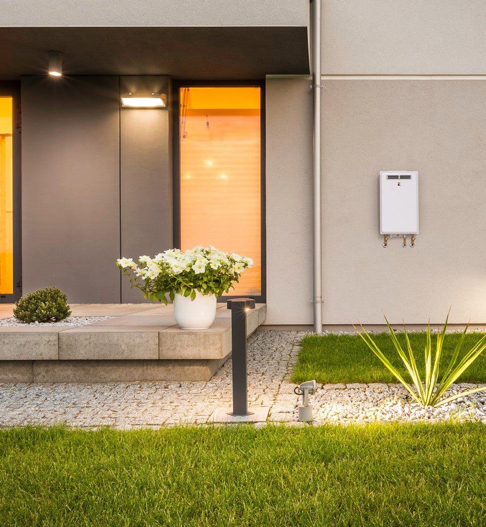EccoTemp Builder Series Outdoor 6.8 GPM Natural Gas Tankless Water Heater - Green Vista Living