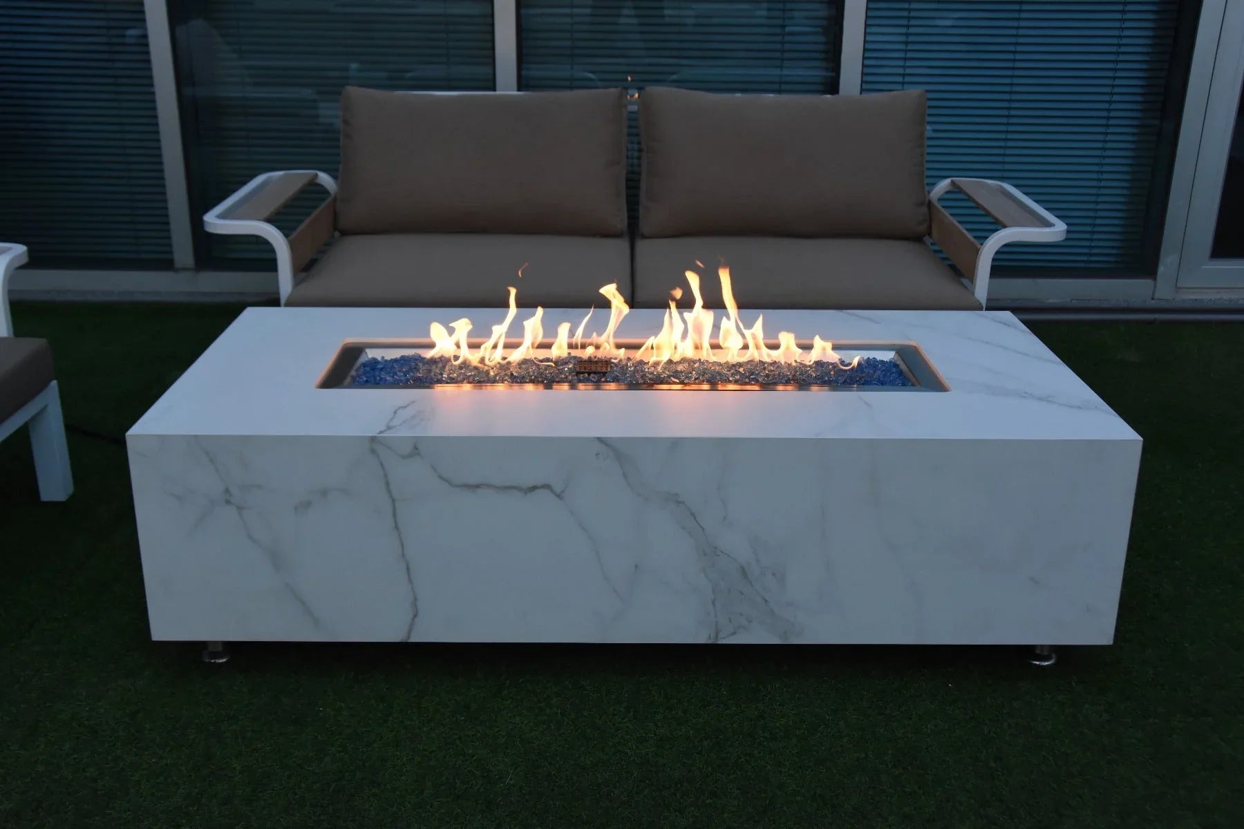 Carrara Outdoor Bianco White Fire Pit Table - Select Fuel Type - Green Vista Living